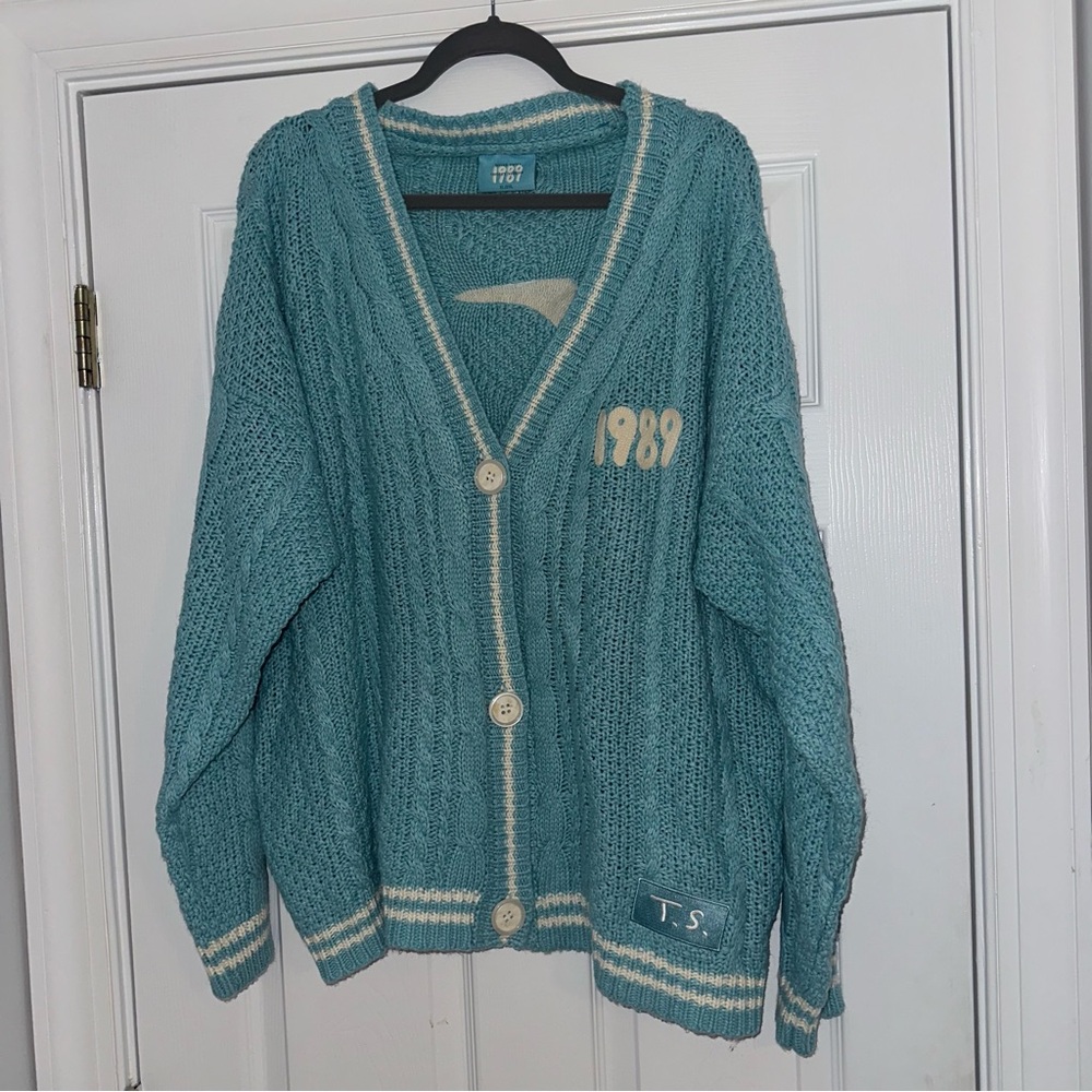 Taylor Swift cardigan 1989 Taylor’s Version